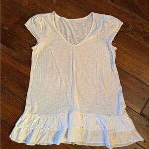 Lilly Pulitzer Soft White V-Neck Tee with ruffle